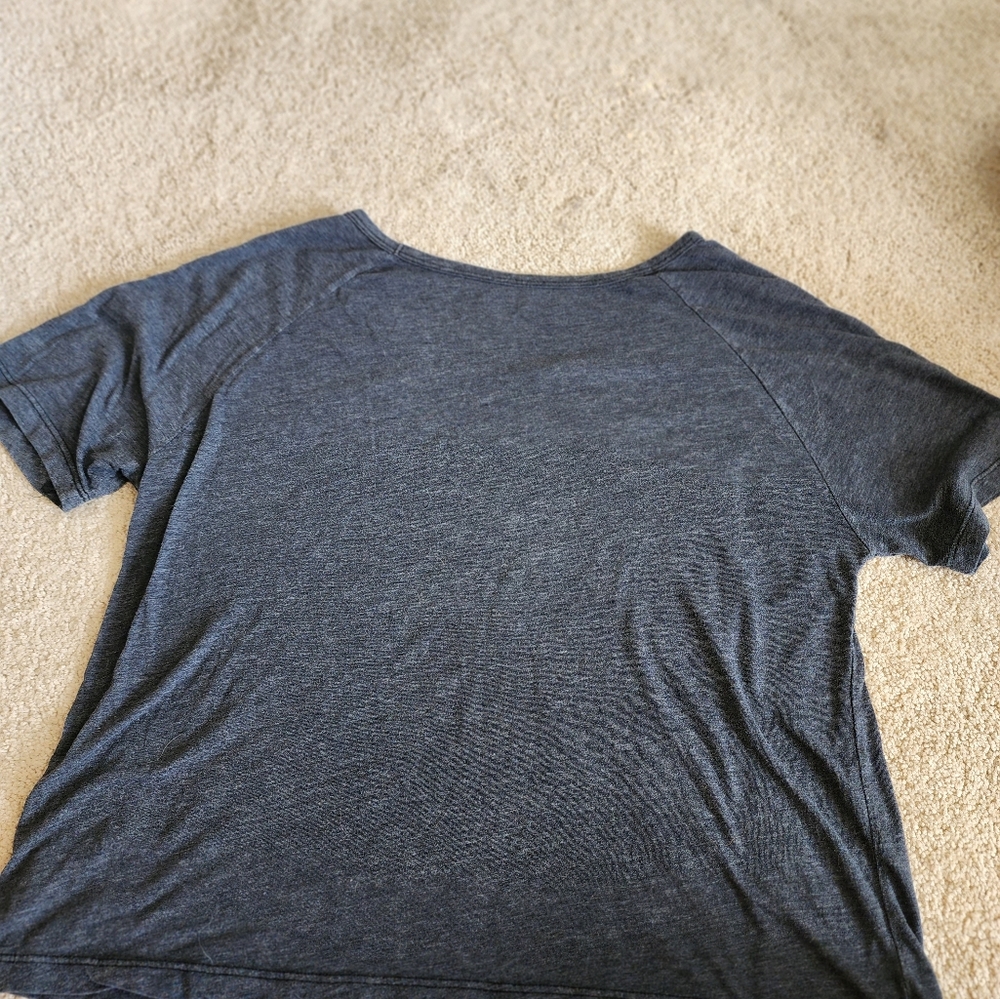 Beatles Grey V neck Tshirt. Ladies size L - Picture 5 of 5